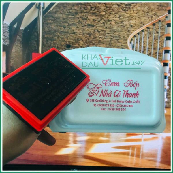 Con dấu đóng hộp xốp, hộp cơm